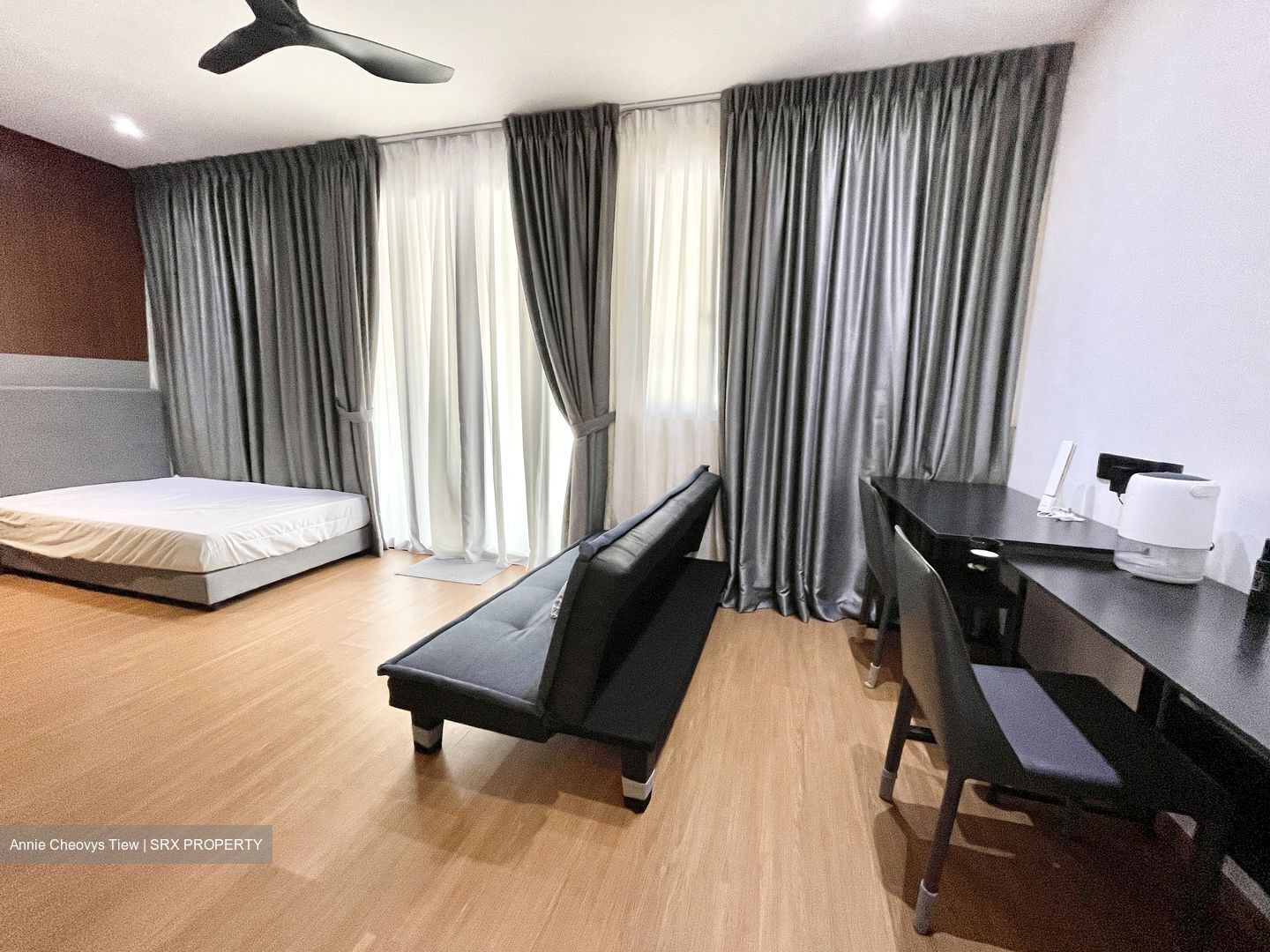 Lowland Road (D19), Terrace #534683351